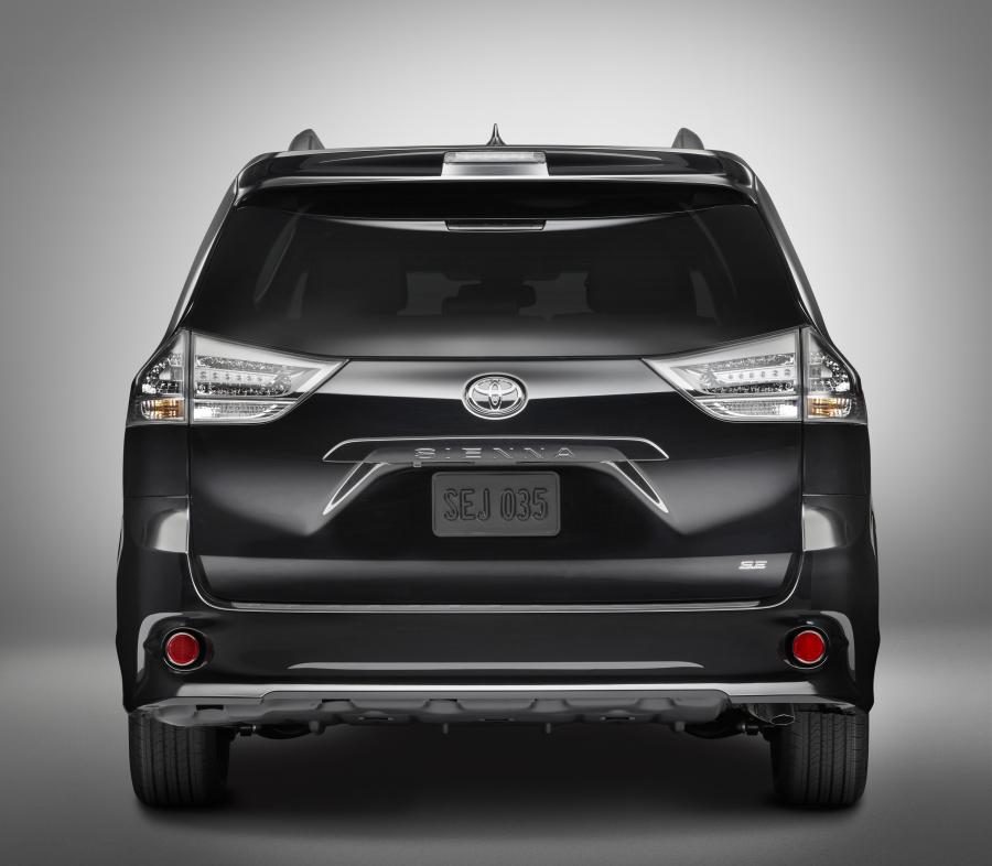  Toyota Sienna SE (XL30) 2017 года  (фото 4 из 34)
